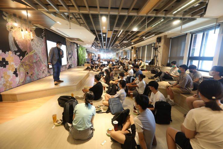 專業、國際兼具　中山大學3系全英專班師生座談