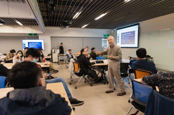 推升EMI教學革新 工作坊社群助教師增能